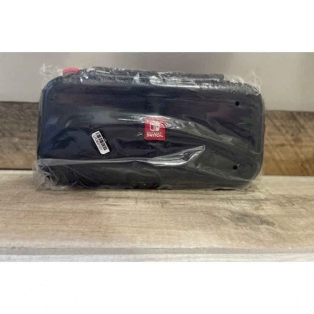 Nintendo switch case BRAND‎ NEW